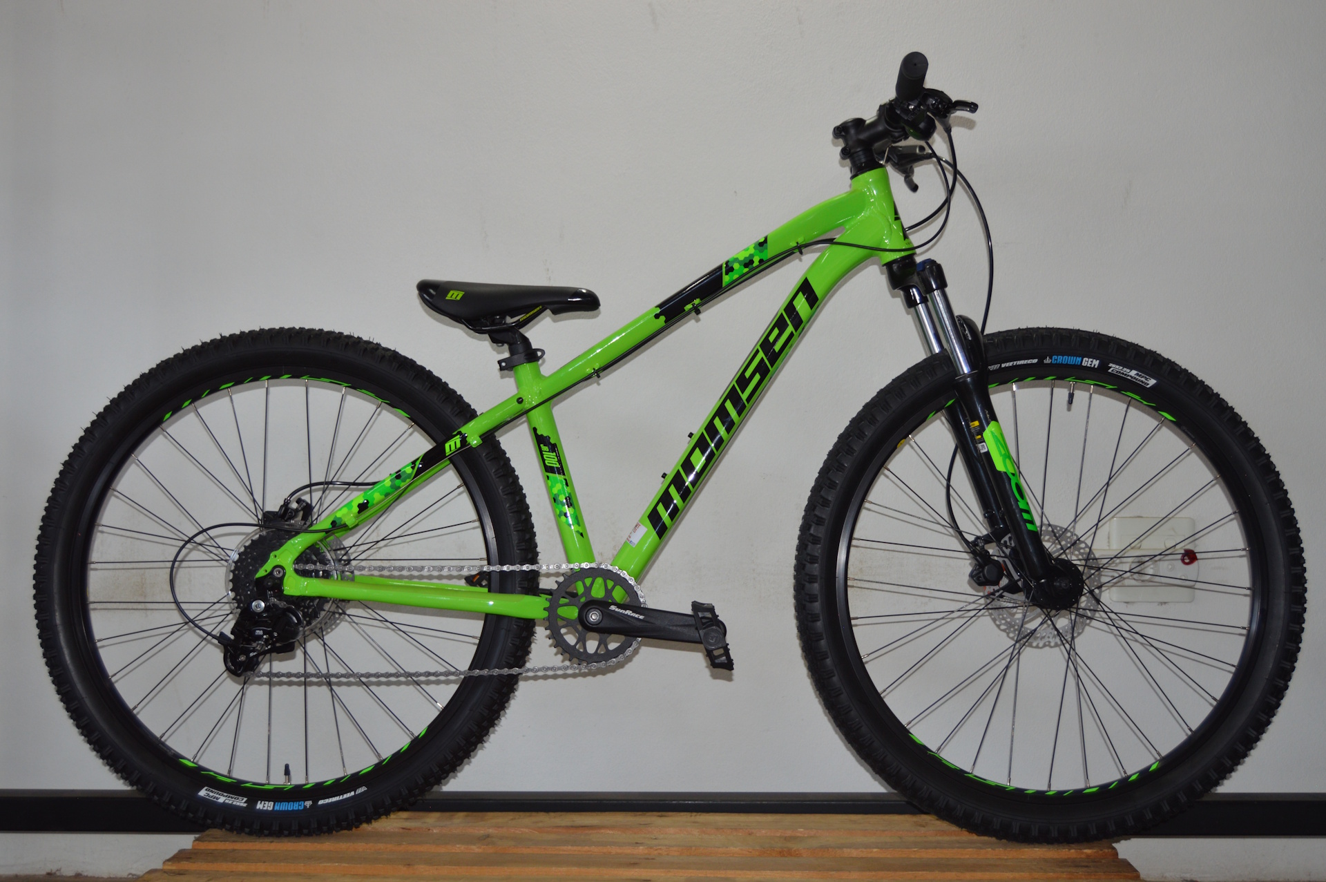 26_-_Momsen_JR100 Momsen JR100 26 inch junior mountain bike